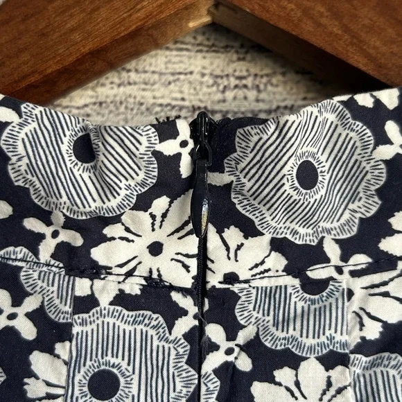 Tuckernuck Hyacinth House Geo Gigi Blouse 100% cotton size small - Picture 8 of 10